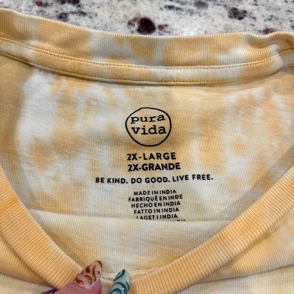 pura vida tee - Picture 3 of 3
